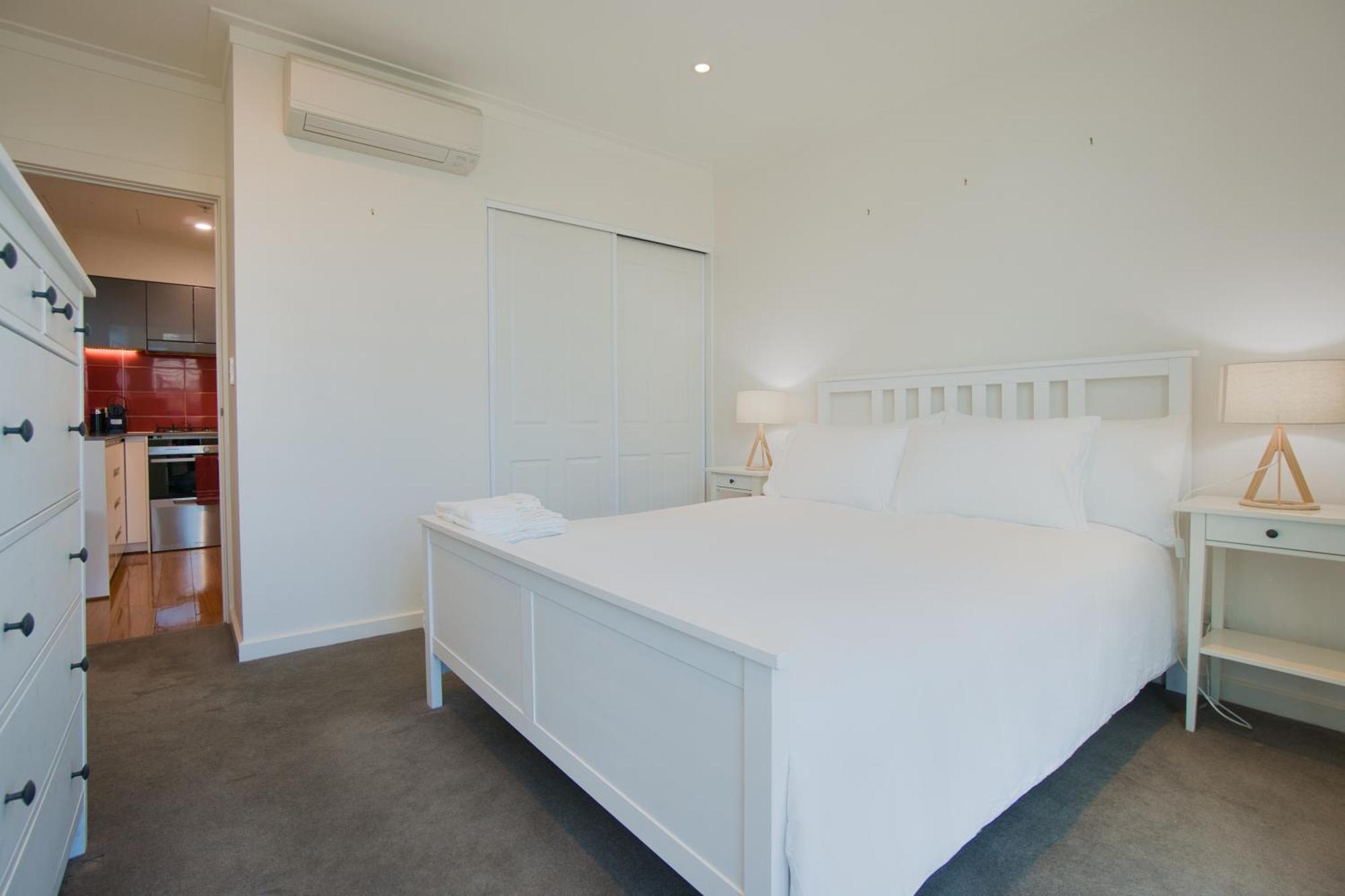 Amyra Residences At The Rowlands Apartments Adelaide Bagian luar foto