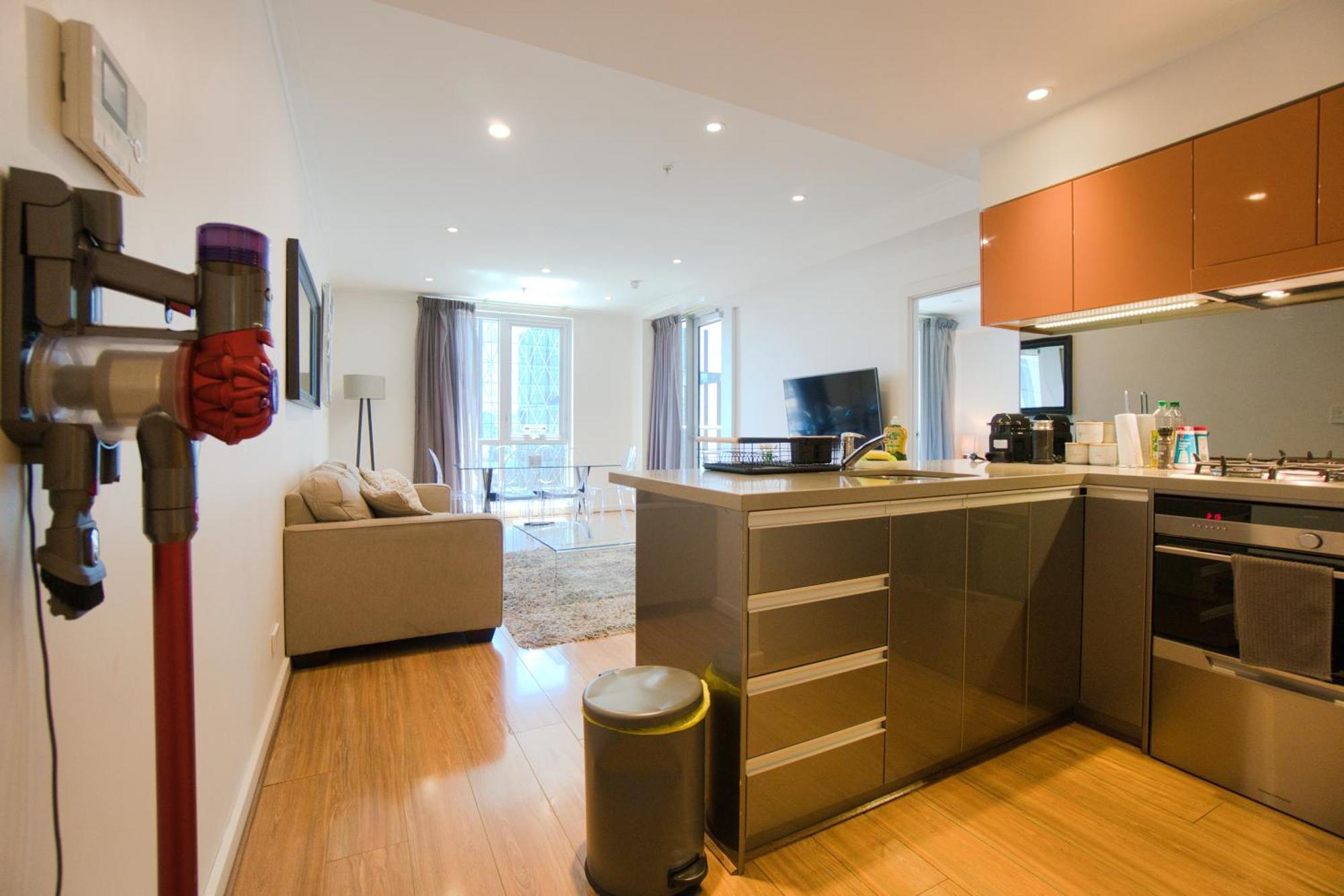 Amyra Residences At The Rowlands Apartments Adelaide Bagian luar foto